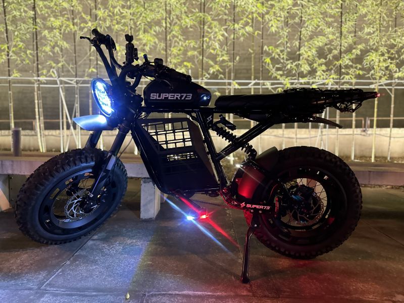 kickstand駐車架 super73tw,super73台灣,super73維修,super73改裝,余文樂座駕