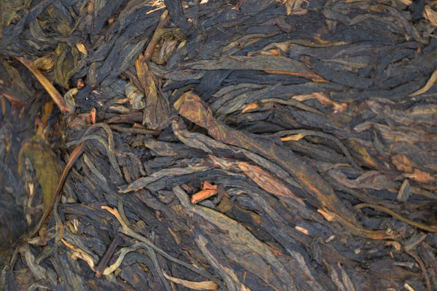 2002老樹把子茶餅 