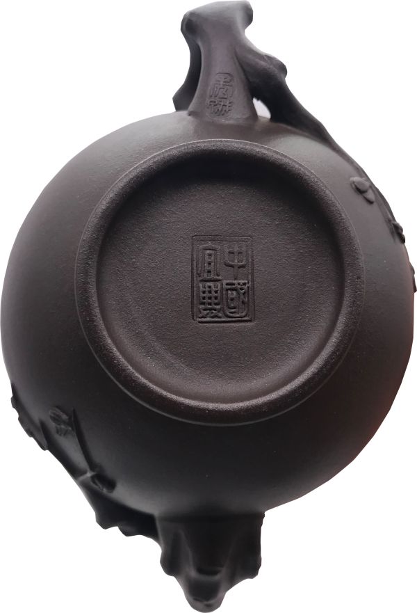 1990年梅報春(黑鐵砂)(作者:秀娥) 