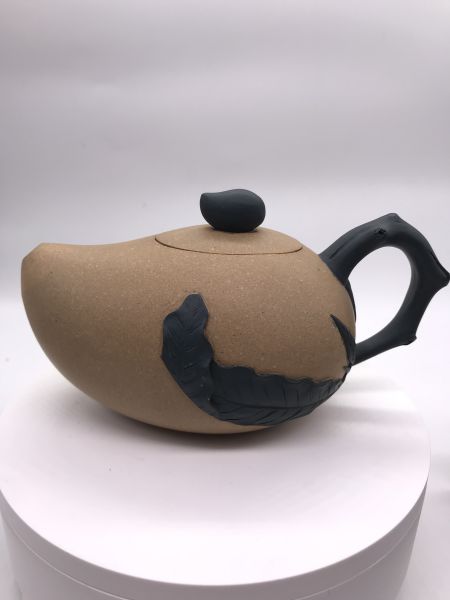 1980年芒果段泥茶壺 