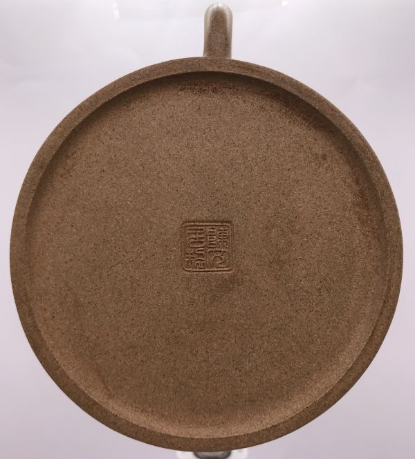 1980年壽桃壺(段泥)(作者:陳文居) 