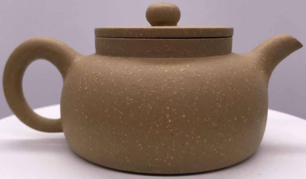 1980(白標)年平蓋圓珠(段泥)(作者:荊溪惠孟臣) 