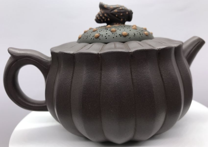 1990年向日葵壺(作者:信有建飛)(紫砂) 