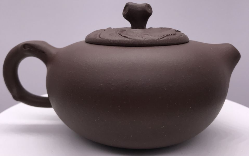 1970年羅漢壺(茄紫色)(作者:趙勤) 