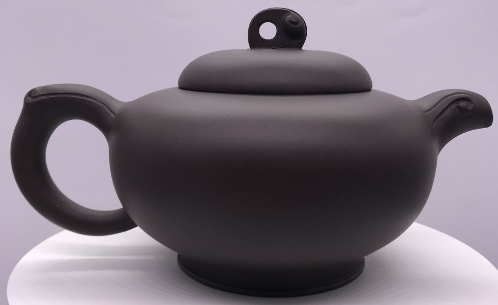 1985年圓如意壺(紫砂)(作者:輝益萍)(白標廠壺) 