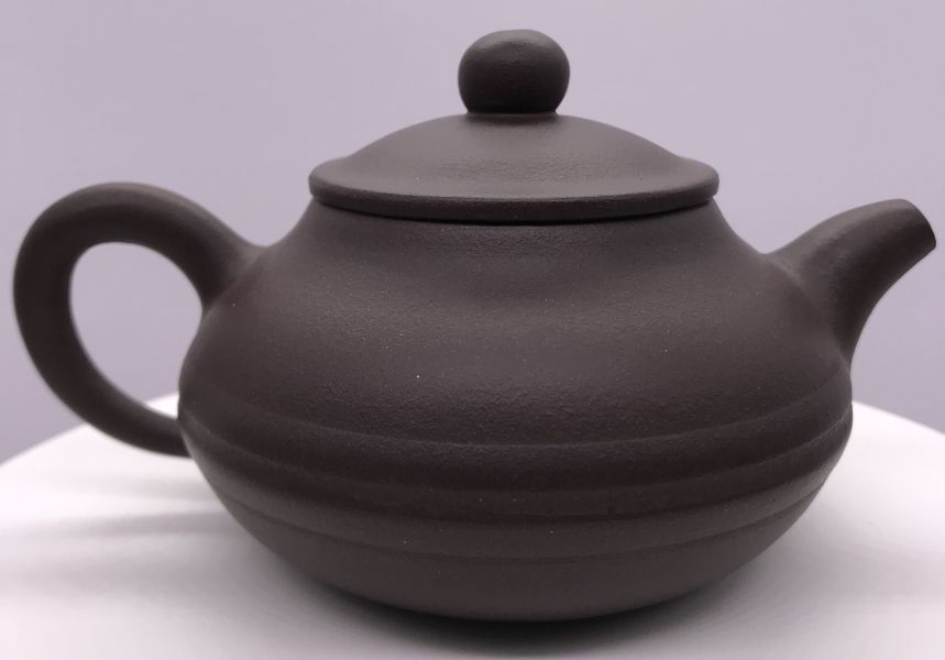 1990年紫砂圓扁壺(作者:徐開玉(技術使)) 