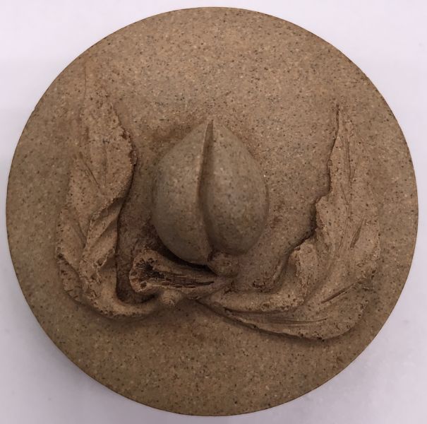 1980年壽桃壺(段泥)(作者:陳文居) 