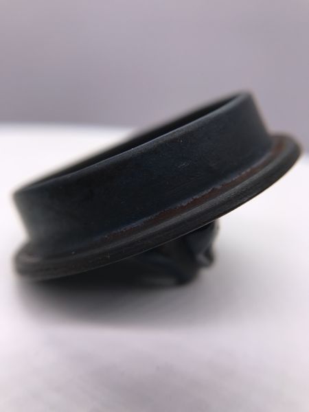 1990年綠泥壽桃壺 