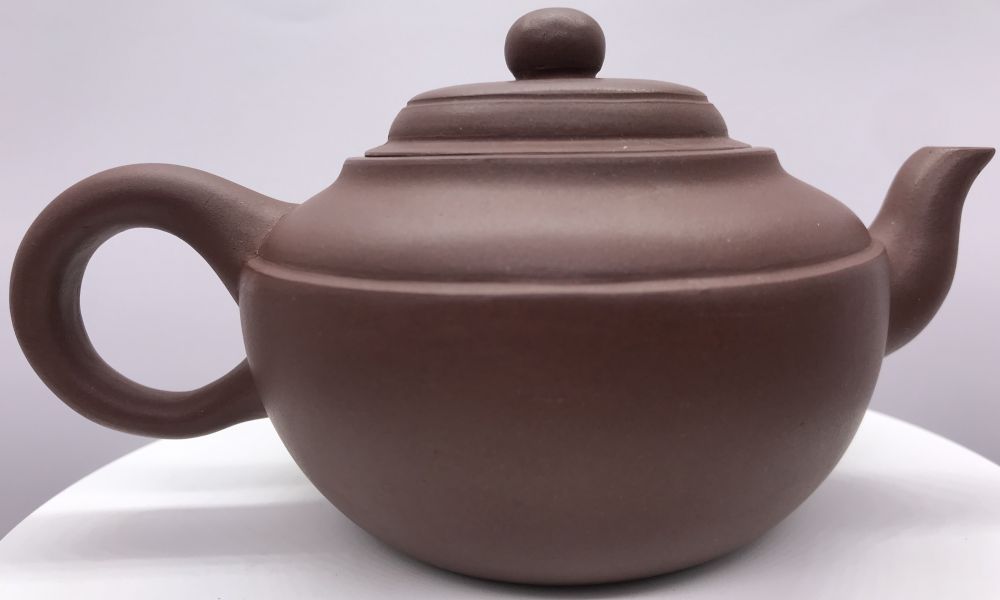 1990年元寶壺(紫砂)(作者:裴石民) 