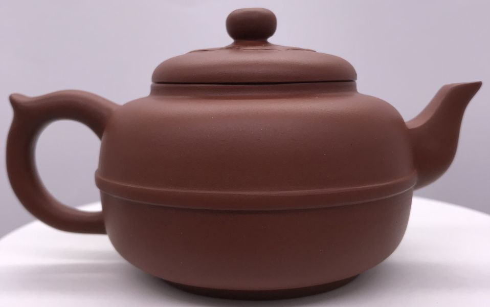 1980年福鼎壺(粘糕紅土)(作者:王寶珠) 