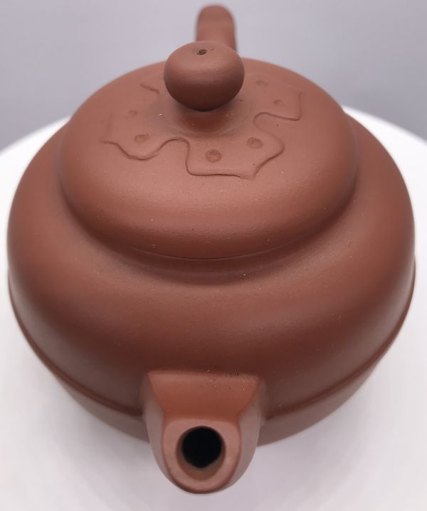 1980年福鼎壺(粘糕紅土)(作者:王寶珠) 