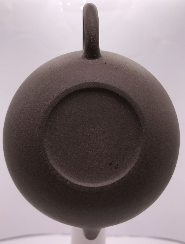 1990年仿古神燈壺(芝麻砂) 