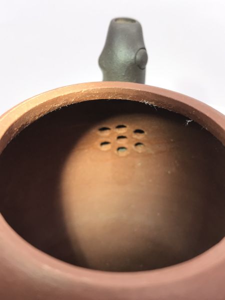 1990年雙色紅棗壺 