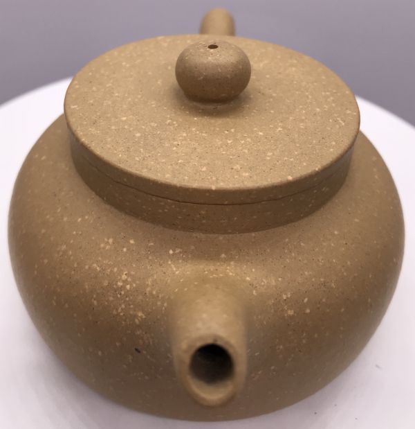 1980(白標)年平蓋圓珠(段泥)(作者:荊溪惠孟臣) 