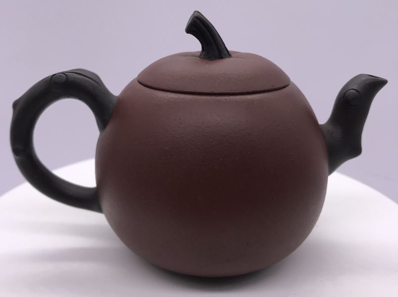 1990年雙色紅棗壺 