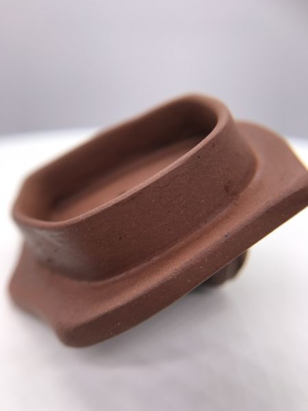 1990年楓段壺(紫砂清水泥)(作者:洪志美) 