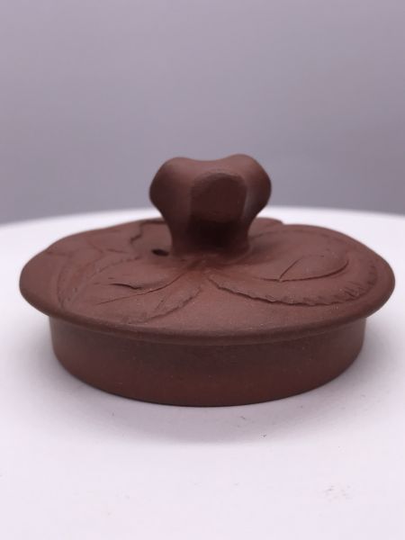 1970年羅漢壺(紅紫砂)(作者:中國宜興) 