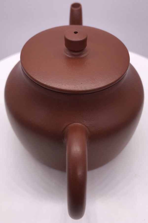 清代古壺(朱泥)(作者:乾隆年製) 