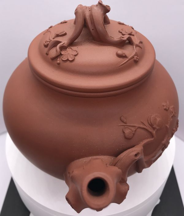 1990年梅報春(紅土)(作者:李偉強) 