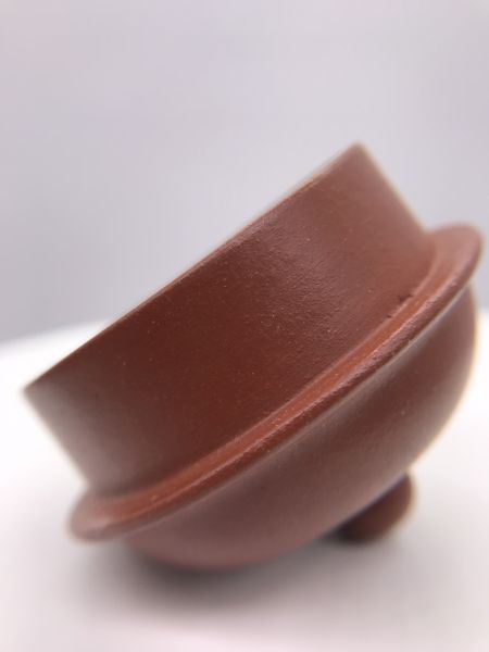 1990年凸蓋6杯標準壺(紅土)(作者:張鴻坤) 