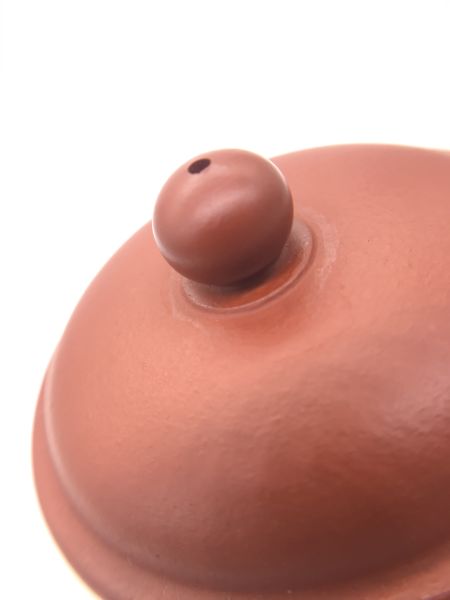 早期輟球茶壺 (朱泥)(作者:梅寶丕) 