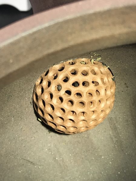 1980年代大松報春(紫砂)(作者:陸奇南) 