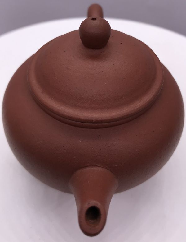 1980年3杯(紅土)標準壺(作者:旦娣) 