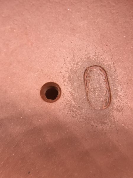 1990年梅報春(紅土)(作者:李偉強) 