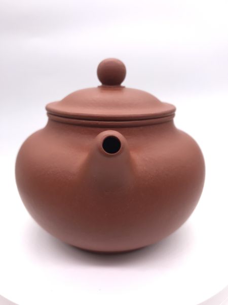 早期輟球紅土茶壺(作者:潘寧(國家級助理工藝美術師)) 
