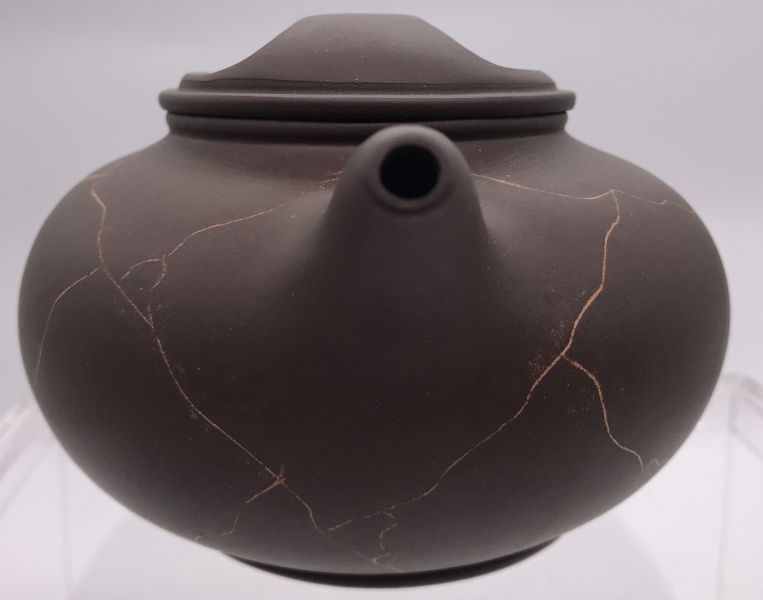 1995年冰裂年蓋茶壺(紫砂) 