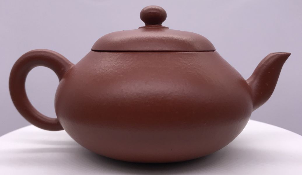 1985年仿古留佩(朱泥)壺 