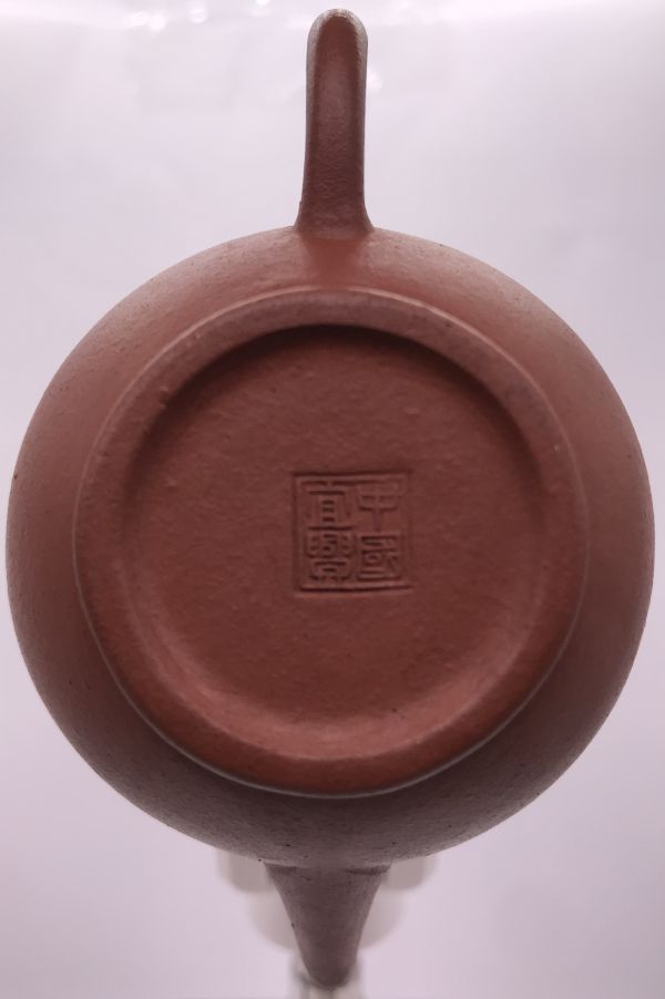 1980年3杯(紅土)標準壺(作者:旦娣) 