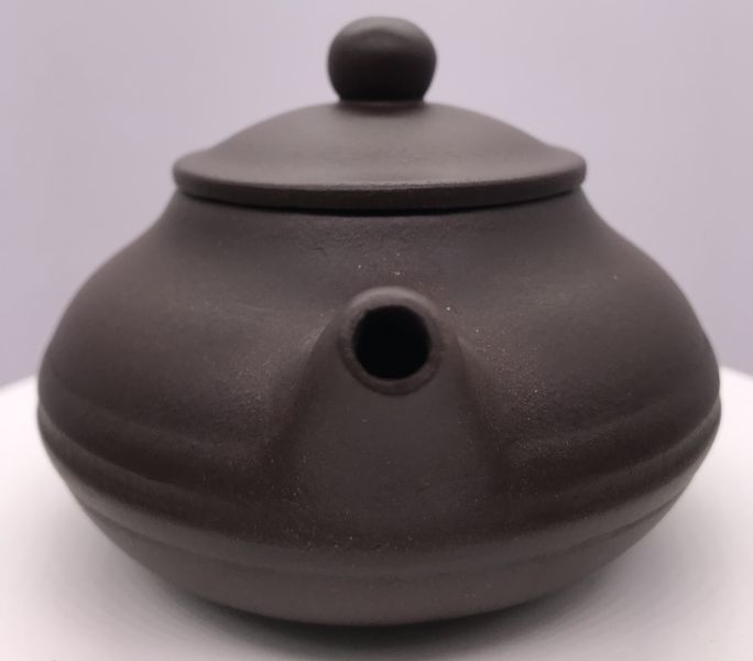 1990年紫砂圓扁壺(作者:徐開玉(技術使)) 