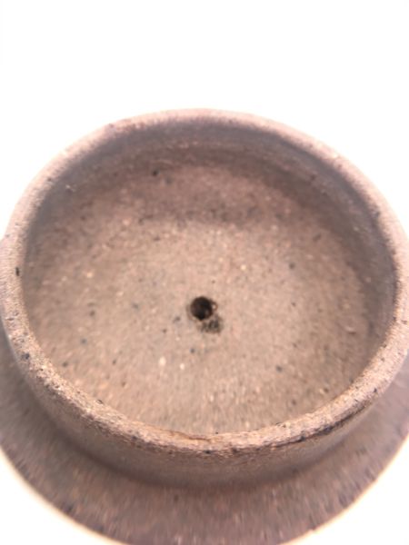 巨輪朱段泥茶壺 