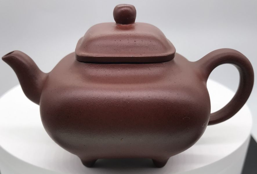 1980年四腳傳爐茶壺 