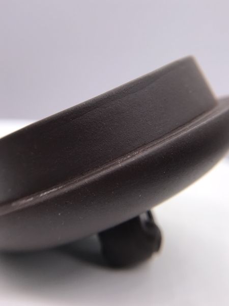 1985年圓如意壺(紫砂)(作者:輝益萍)(白標廠壺) 