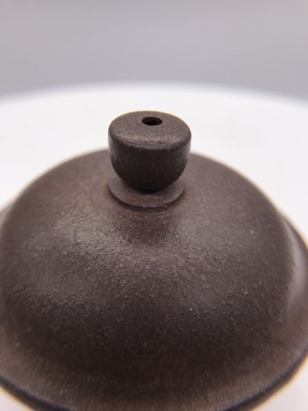 1990"巨輪珠"紫容砂茶壺 