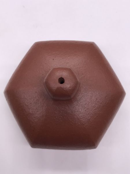 1990年代仿古六方宮燈壺(朱泥)(作者:孟臣) 