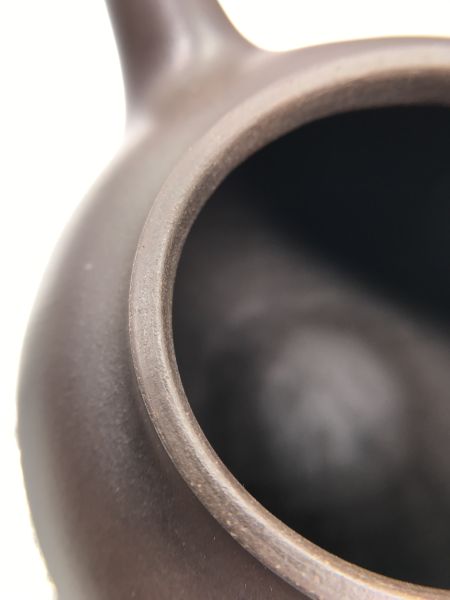 1995年英雄杯麵壺(紫砂)(作者:瞿蘭君) 