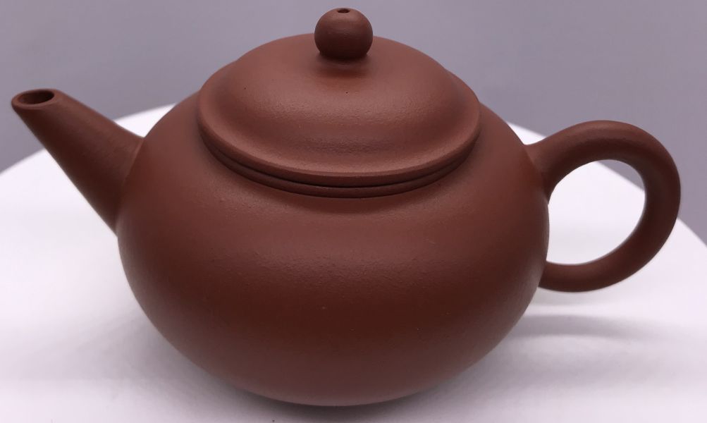 1970年代4杯早期標準壺(紅土)(作者:荊溪惠孟臣) 