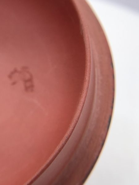 2012年絞泥太極如意壺(絞泥)(作者:惠自強) 