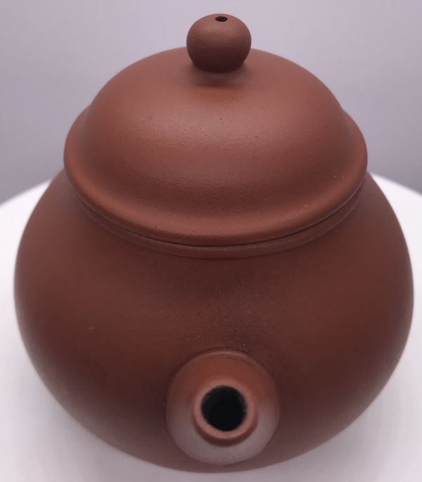 1980年芭樂壺(紅土)(作者:周惠君) 