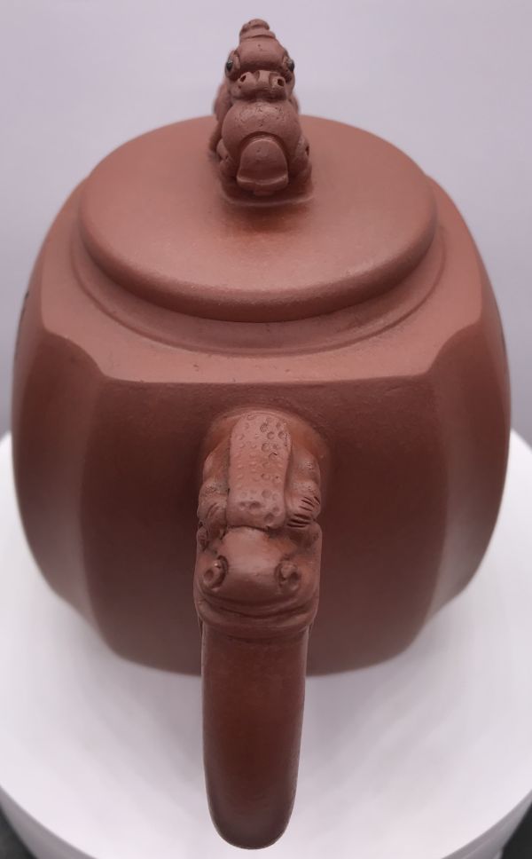 2020年高瞻遠矚玉璽壺(紅土)(作者:毛國強) 