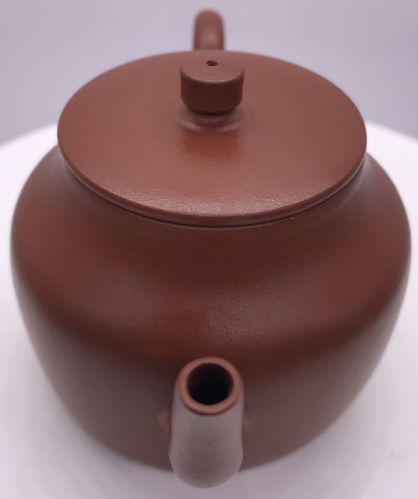 清代古壺(朱泥)(作者:乾隆年製) 