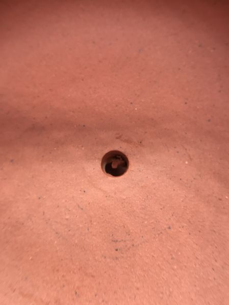 1990年中梅報春壺(紅土)(作者:宜興湯渡陶業) 