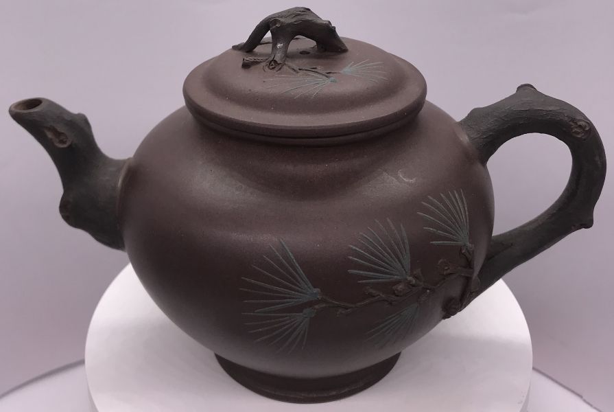 1970年中柏報春(作者:李碧芳)(紫砂) 