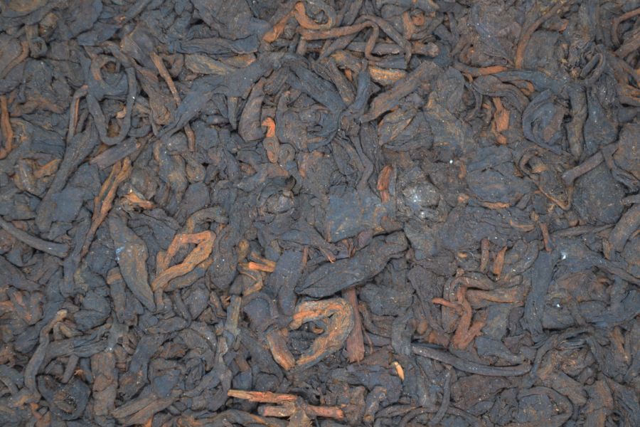 2004白色雲南磚茶250g 