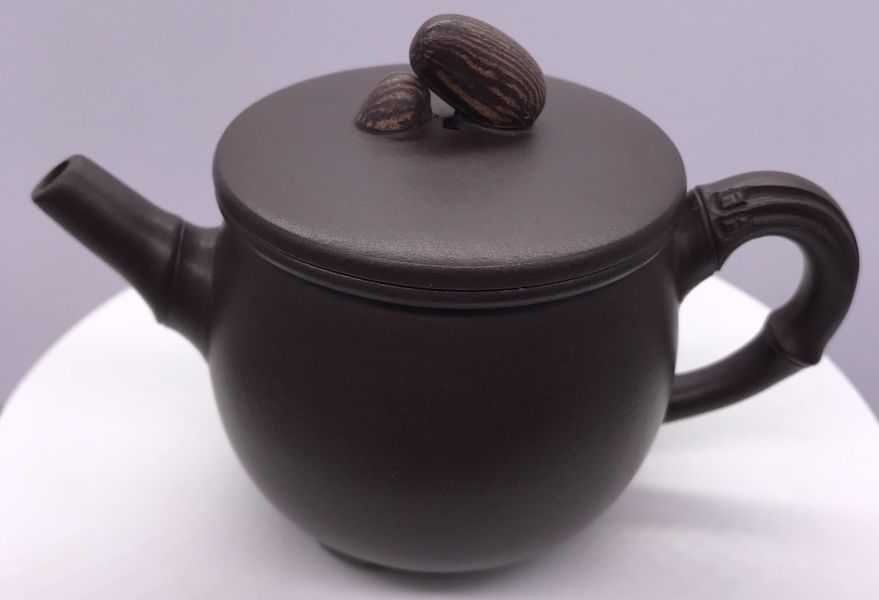 圓竹級泥花豆壺 