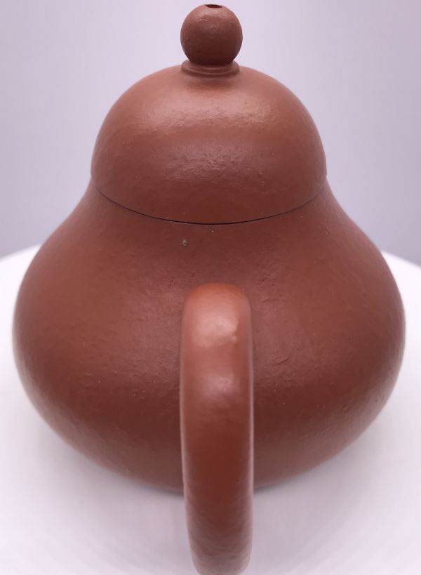 1980年思亭壺(朱泥)(作者:福記龍印) 