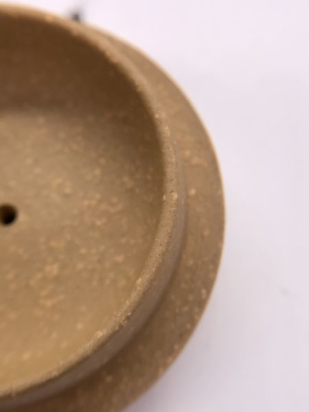 1980(白標)年平蓋圓珠(段泥)(作者:荊溪惠孟臣) 